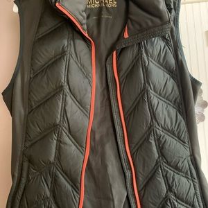 Michael kors puffer vest